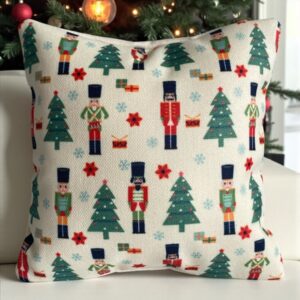 Cojín navideño Cascanueces y árboles multicolor – NAV026